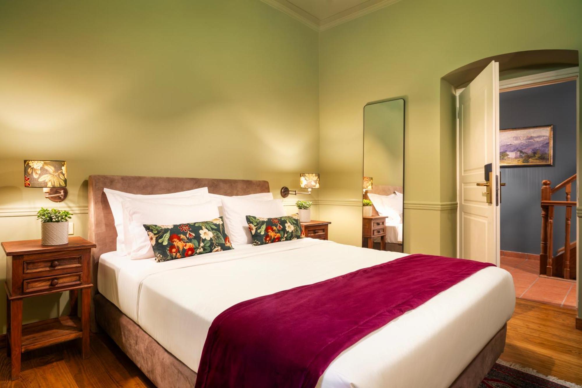 Archontiko Parnassus Dadi Hotel Амфиклия Екстериор снимка